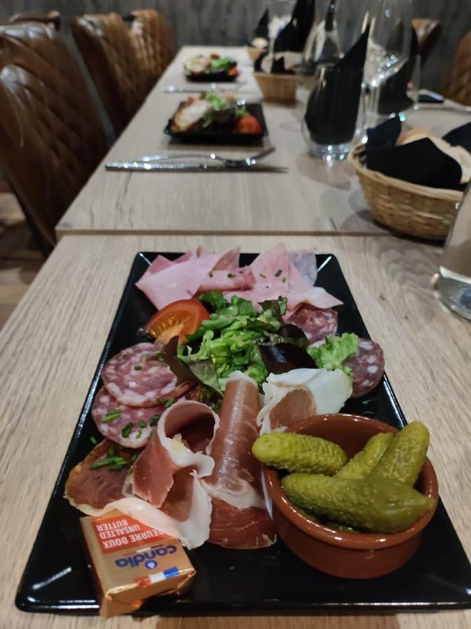 Hotel Cafe Du Palais Thonon-les-Bains Kültér fotó
